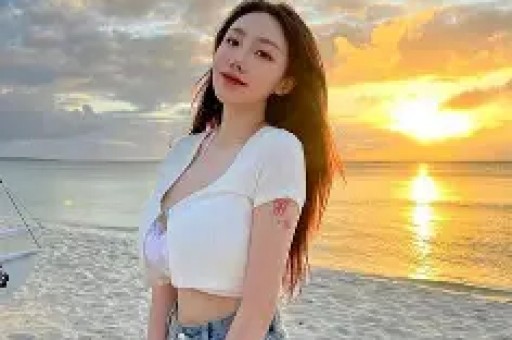 谢娜彻底塌房！这次张杰也救不了她